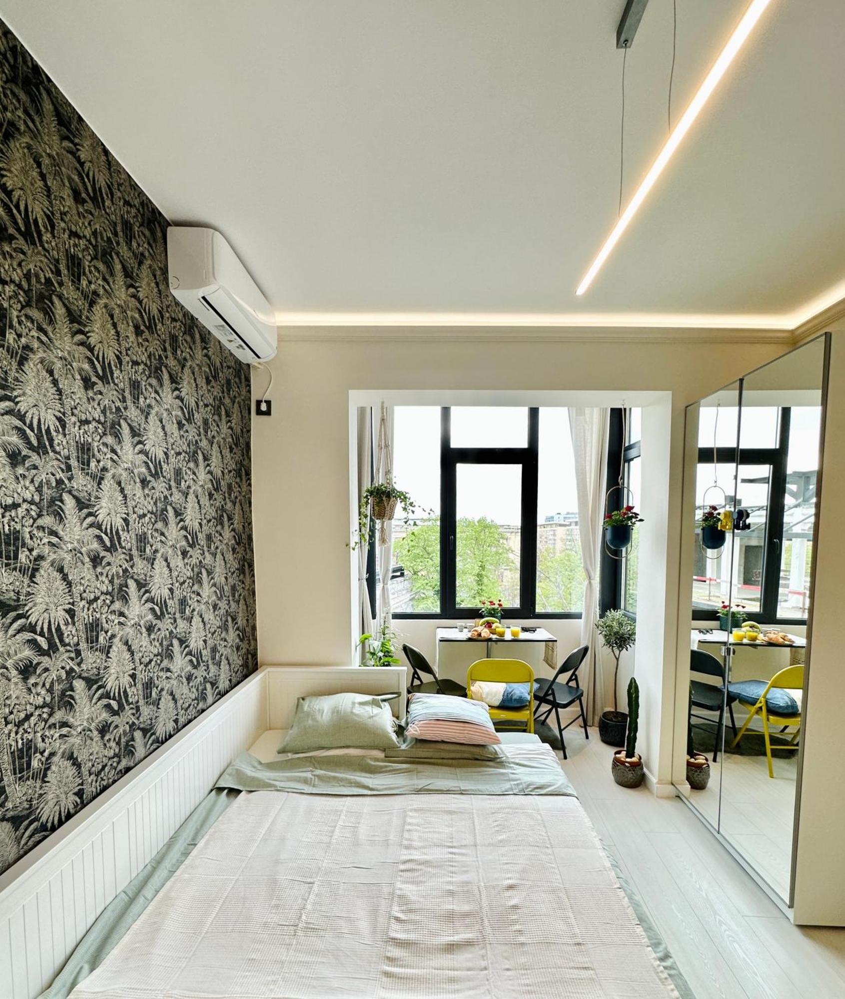 Harmony Studio - Elegant Escape Near Ateneu Bucarest Extérieur photo